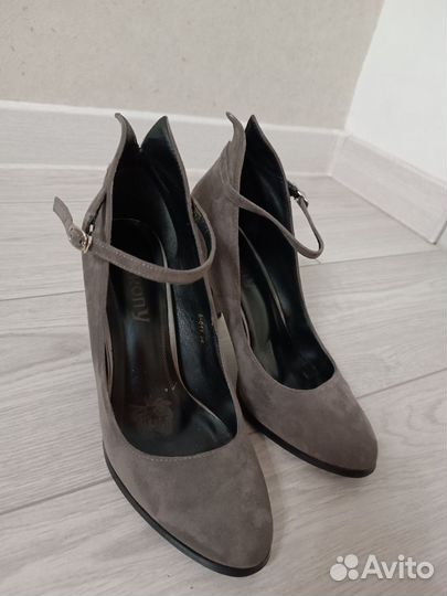 Обувь женская