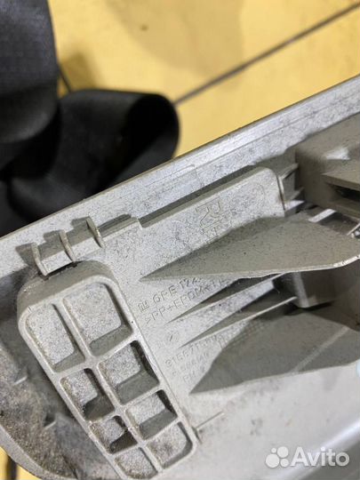 Ремень с пиропатроном левый правый Opel Insignia