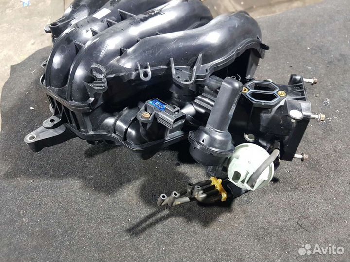 Впускной коллектор mazda 3 BK 2.0 lf