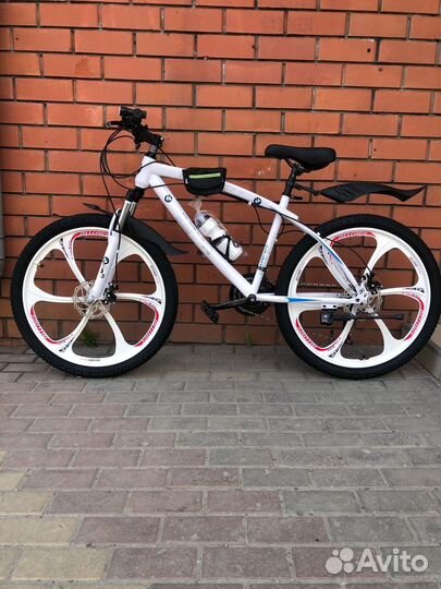 Велосипед на литых дисках
