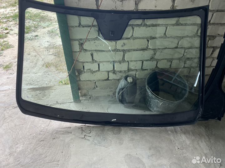 Лобовое стекло LADA vesta
