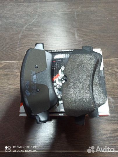 Тормозные колодки заднее Ford Transit 8 2013