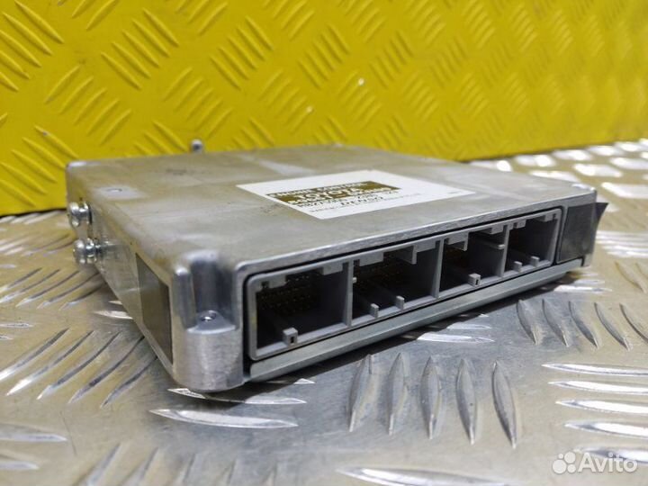 Блок управления двигателем, Toyota Hilux (2005-2015) 2011