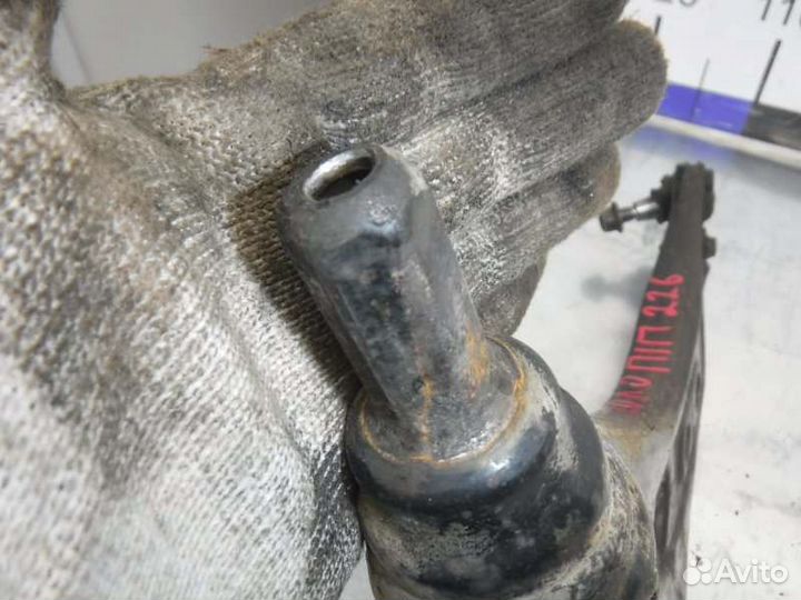 Рычаг подвески передний правый Volkswagen Polo