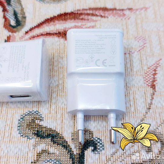 Зарядное устройство USB для телефонов