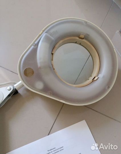 Лампа лупа Waldmann для косметолога