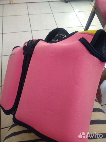 Круг, жилетка,сланцы