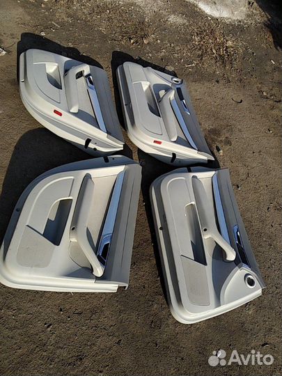 Обшивки дверей Audi A6 C6 универсал