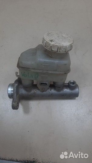 Главный тормозной цилиндр Mitsubishi Lancer