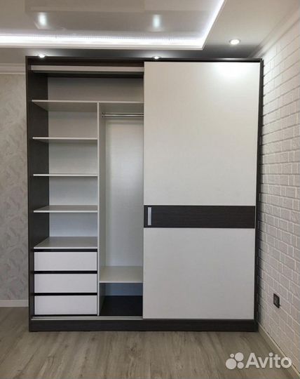 Шкаф навесной