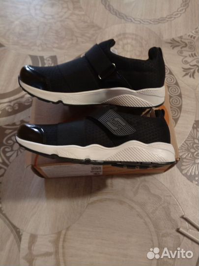 Новые Кроссовки ортопедические 34 размер