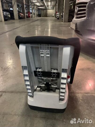 Автокресло chicco universe