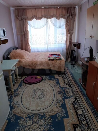 Комната 18 м² в 1-к., 2/4 эт.