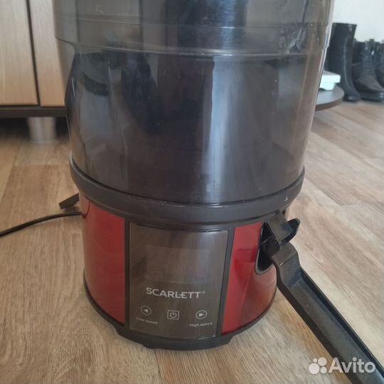 Соковыжималка scarlett sc - je50s32
