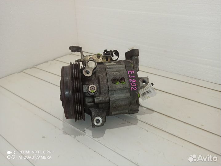 Компрессор кондиционера Subaru Forester sg5