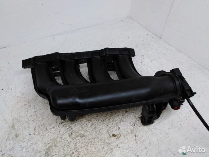 Впускной коллектор