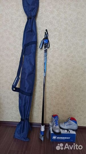 Лыжи беговые, палки, ботинки,чехол