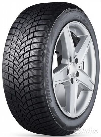 Bridgestone Blizzak LM-001 Evo 215/65 R17 99H