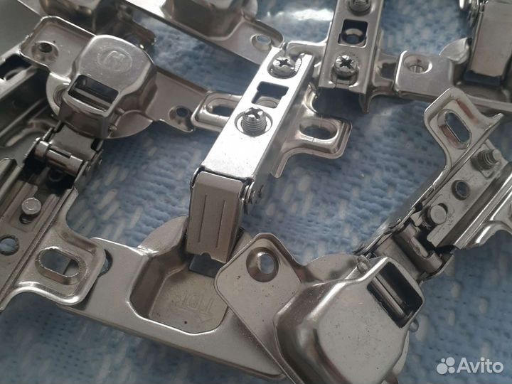 Петли мебельные