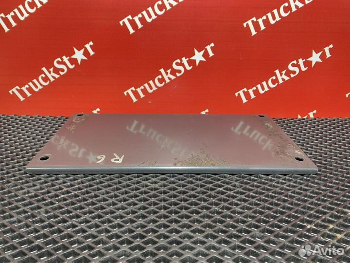 Кронштейн бака AdBlue 2016г Renault T, Volvo FH