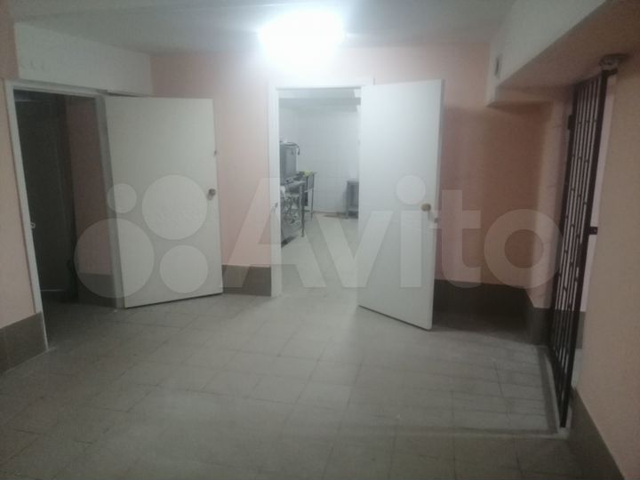 Свободного назначения, 180 м²