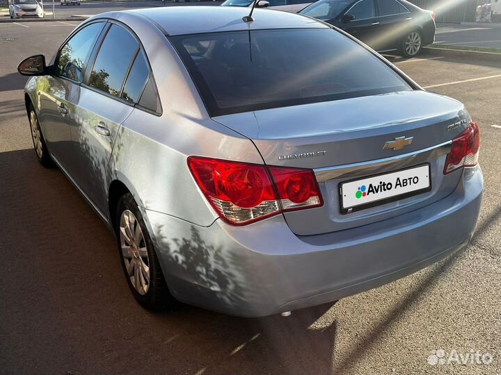 Chevrolet Cruze 1.6 AT, 2010, 158 000 км