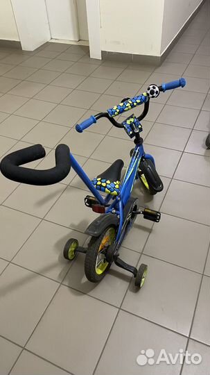 Детский велосипед Aist Pluto 12 с ручкой