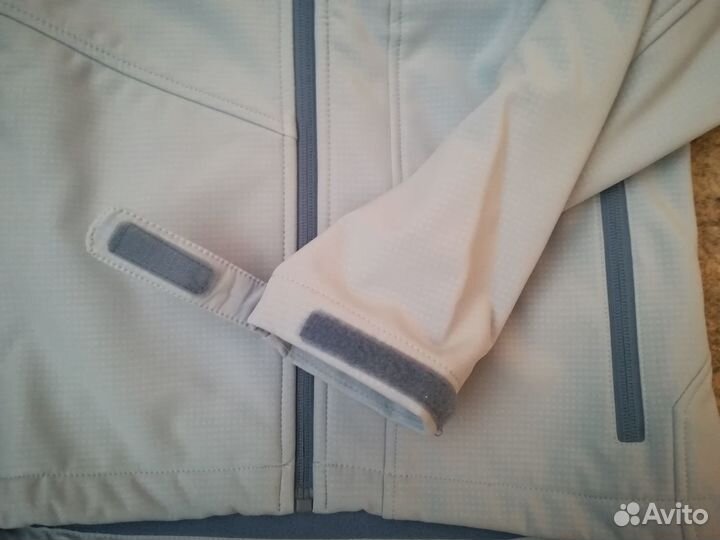 Новая.Горнолыжная куртка,демисезон,р.40-42.Норвеги