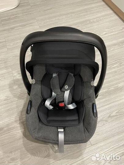 Автолюлька maxi cosi cabriofix