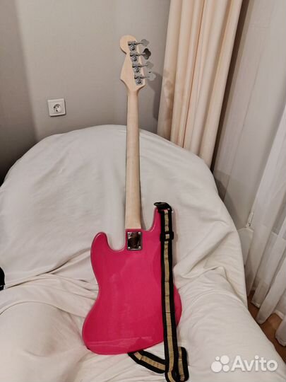 Басс-гитара 4 струны