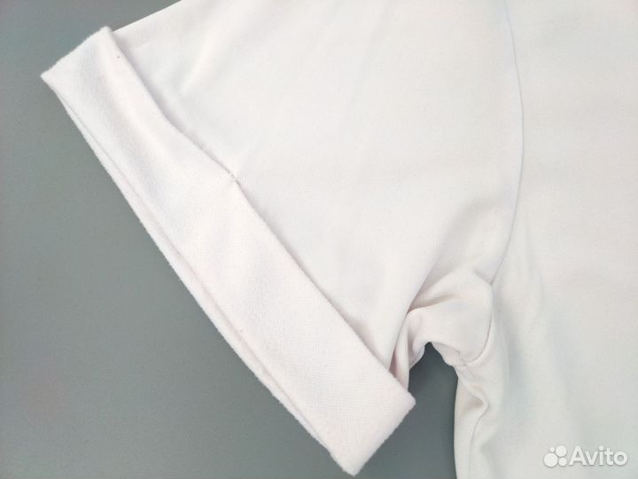 Футболка 42 44 46 с принтом базовая белая