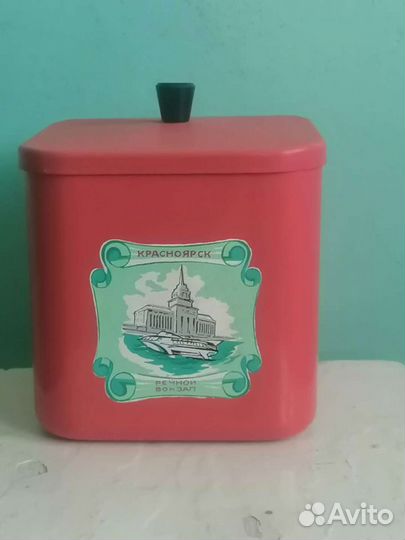 Емкости для сыпучих продуктов