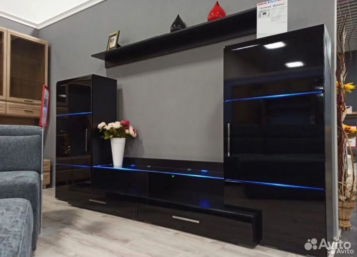 Стенка Домино