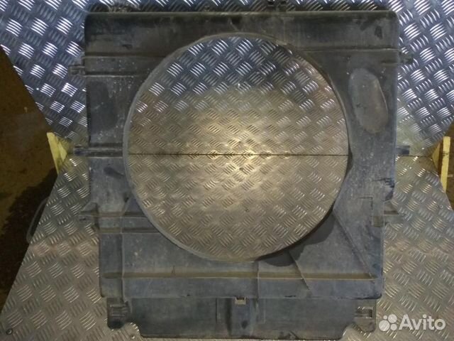 Диффузор вентилятора (Кожух) Мерседес Sprinter