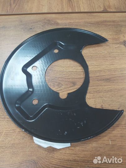 Щит переднего тормоза Газель 3302, Бизнес левый