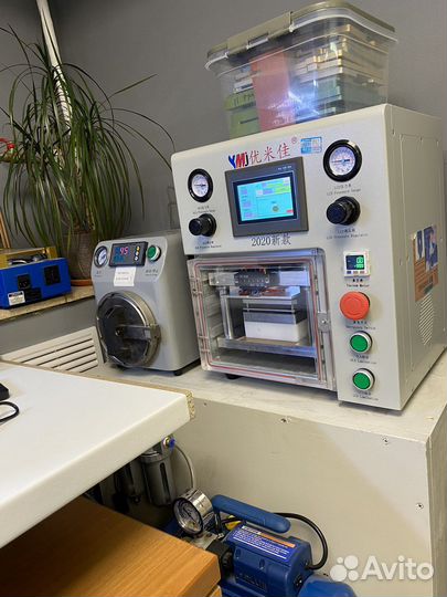 Переклейка стекла дисплея