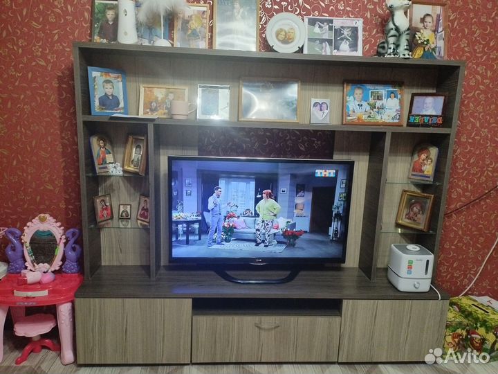 Тумба под телевизор