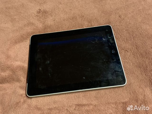 Планшет apple iPad (не включается)