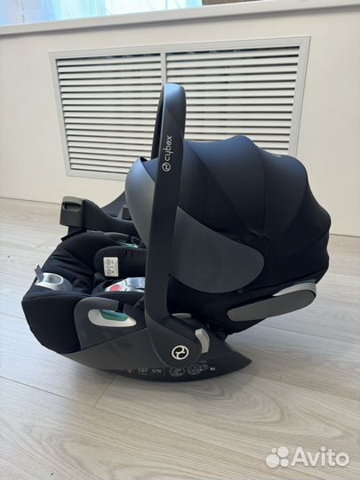 Автокресло Cybex Cloud Z2 i-Size и izofix база