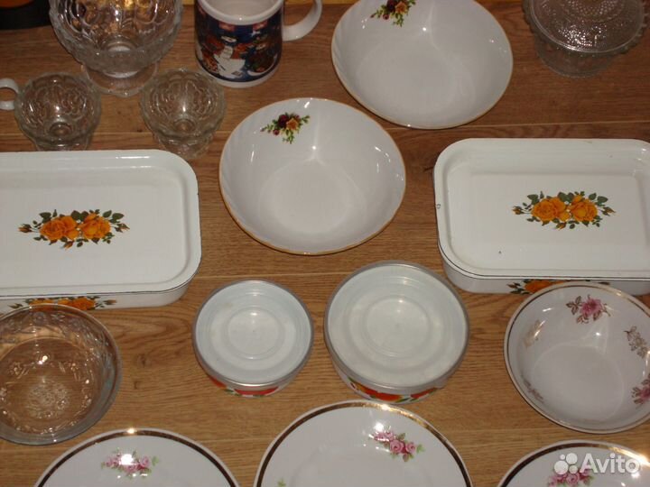 Тарелка пиалка горшочек чашка сахарница фляжка т.д