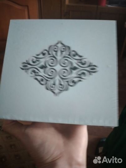 Шкатулка из дерева для украшений