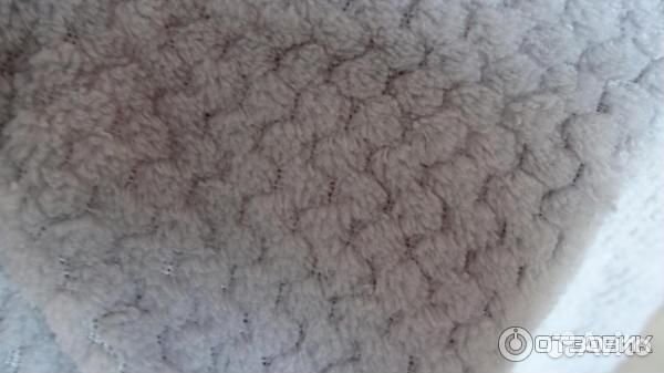 Халат,шарф с брошью,полотенце все новое