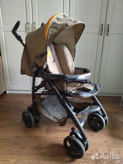 Коляска прогулочная Inglesina Zippy