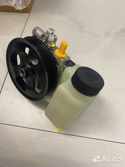 Насос гура mazda cx 7 mazda 6 gg