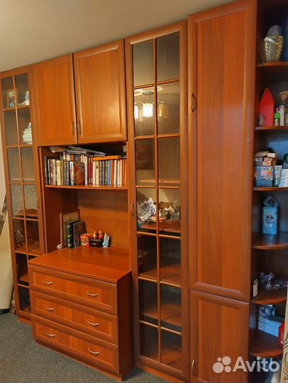 Стенка в гостиную модульная