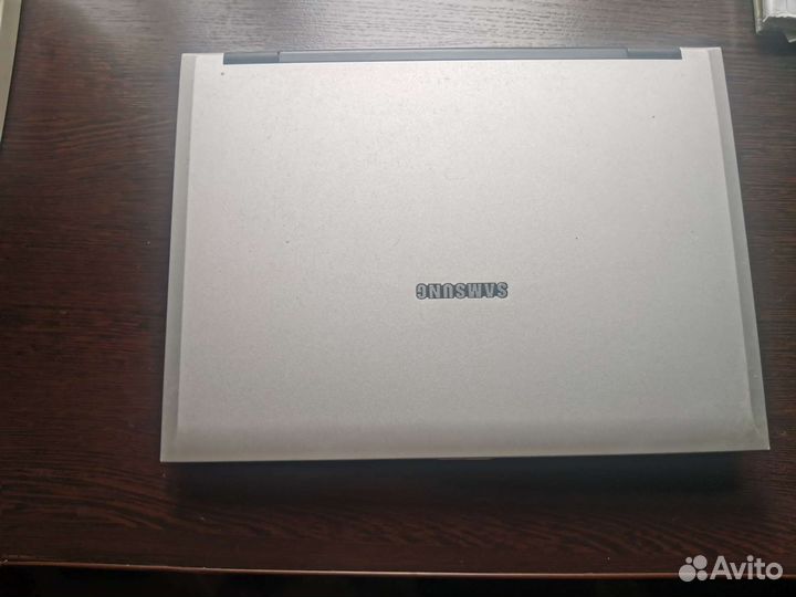 Ноутбук samsung