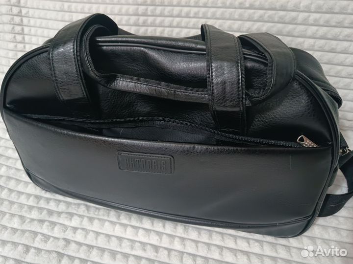 Сумка дорожная или спортивная искусственная кожа