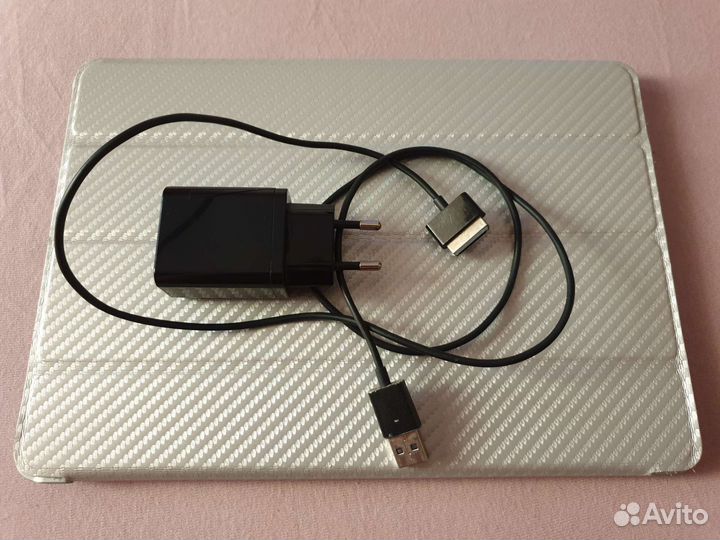 Планшет Asus Transformer TF300TG