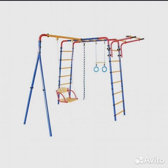 Уличный спортивный комплекс