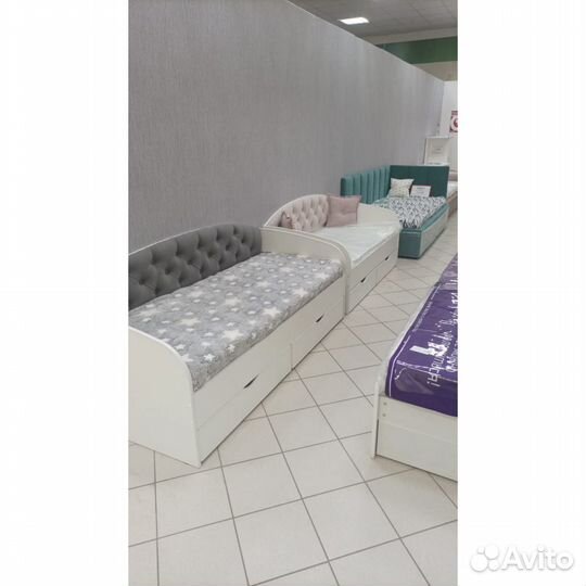 Кровать диван новая